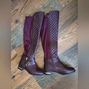 Wide Calves JustFab Annabeth Quilted Flat Boot